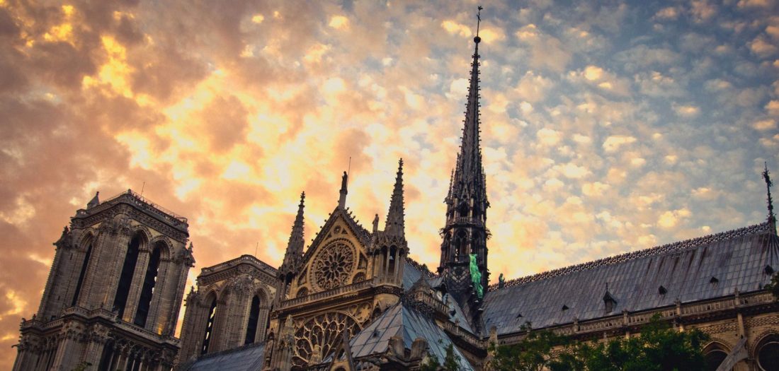A huszártorony a Notre-Dame tetején