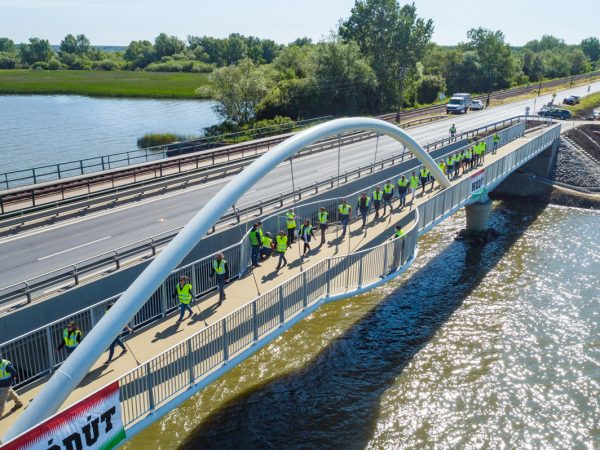 Hamarosan befejezik a Tiszafüred-Poroszló közötti kerékpárutat