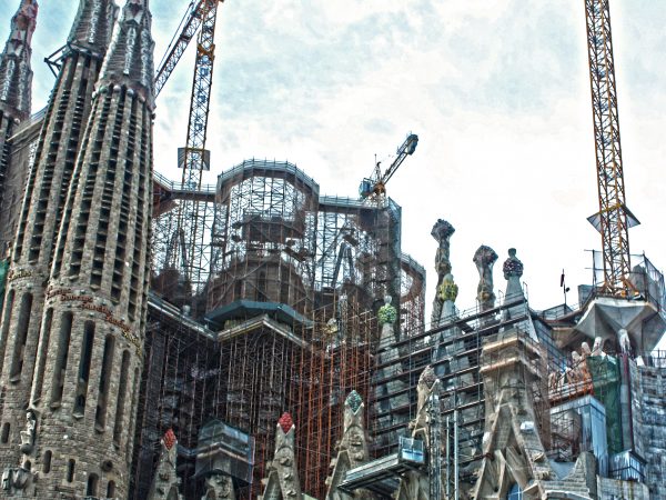 Nem készül el a tervezett időpontra a Sagrada Família