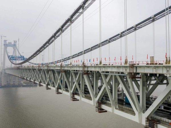 Híd épült a szupergyorsvonatok közlekedésére